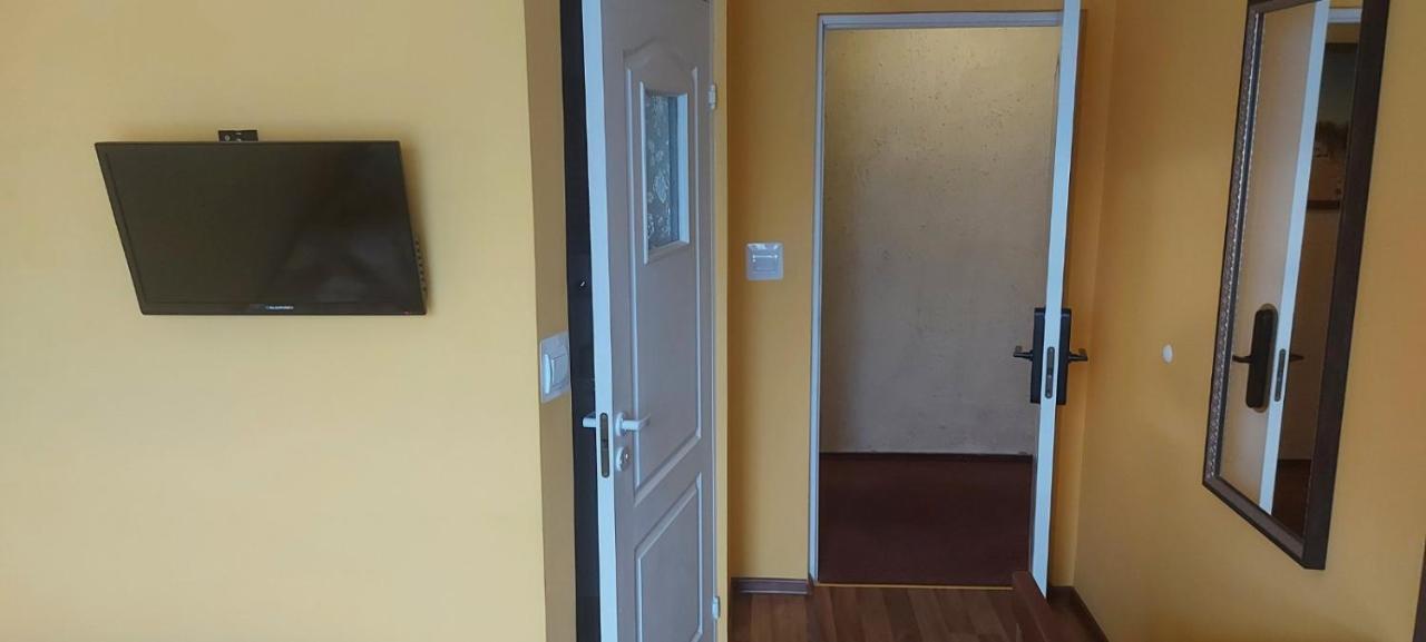 Pauza Motel Тарново Подгорне Екстериор снимка