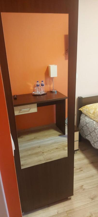 Pauza Motel Тарново Подгорне Екстериор снимка