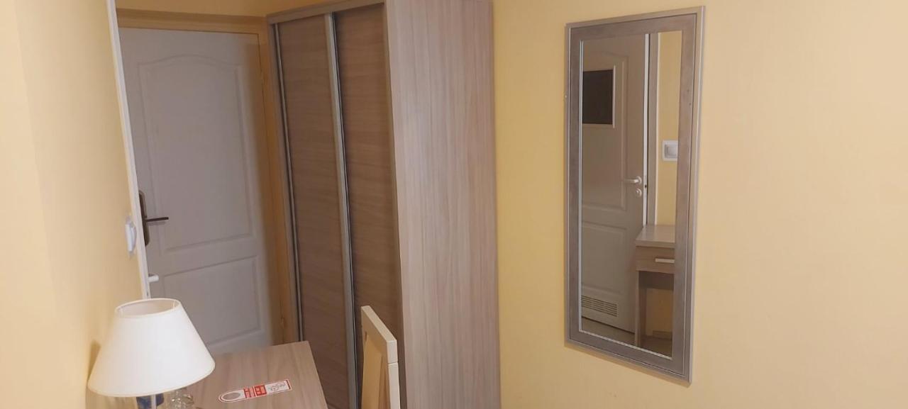 Pauza Motel Тарново Подгорне Екстериор снимка
