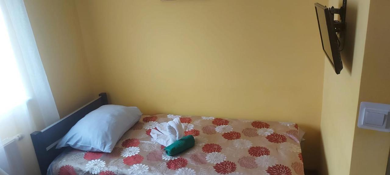 Pauza Motel Тарново Подгорне Екстериор снимка