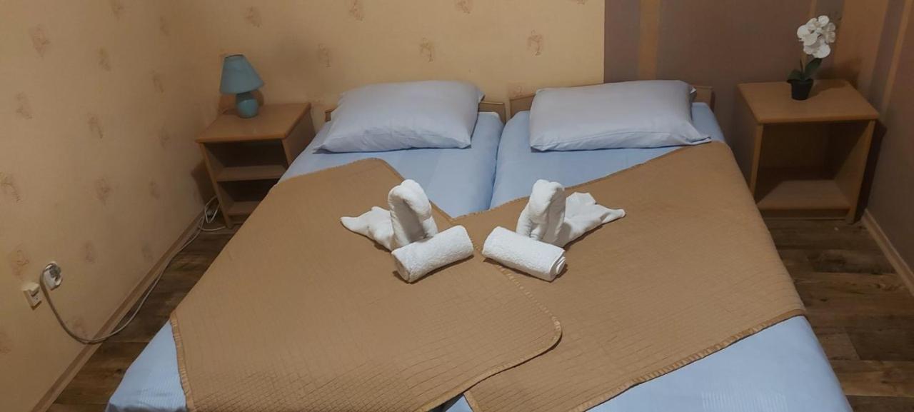 Pauza Motel Тарново Подгорне Екстериор снимка