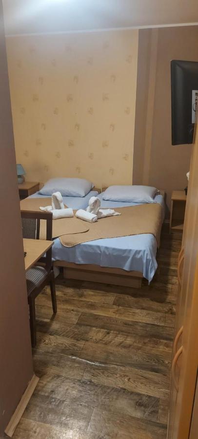 Pauza Motel Тарново Подгорне Екстериор снимка