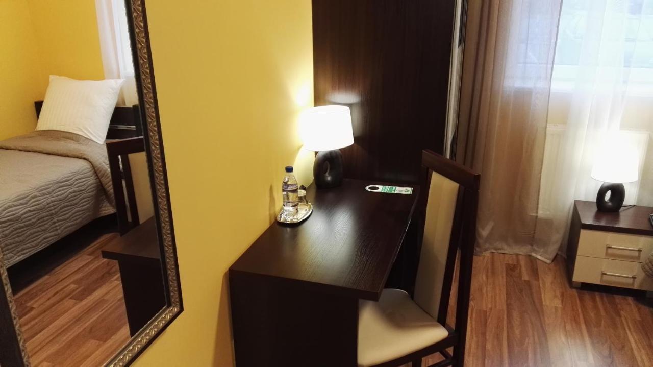 Pauza Motel Тарново Подгорне Екстериор снимка