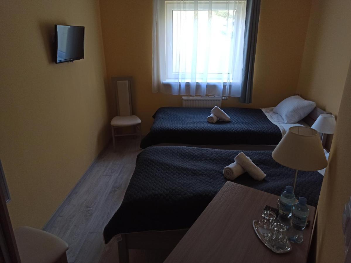 Pauza Motel Тарново Подгорне Екстериор снимка